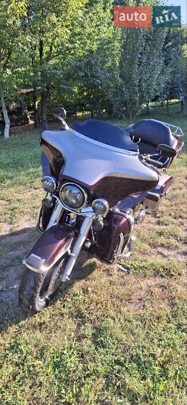 Harley-Davidson FLHTCUI