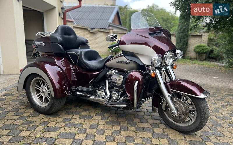 Harley-Davidson FLHTCUTG