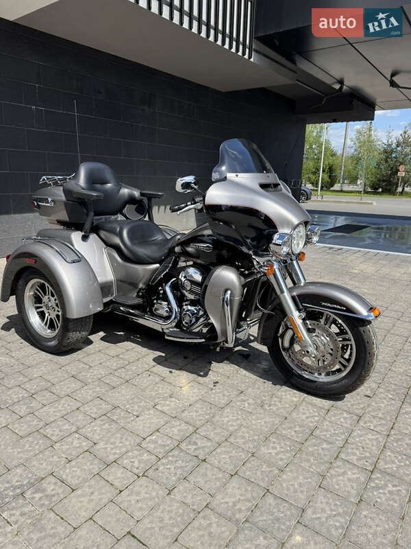 Harley-Davidson FLHTCUTG