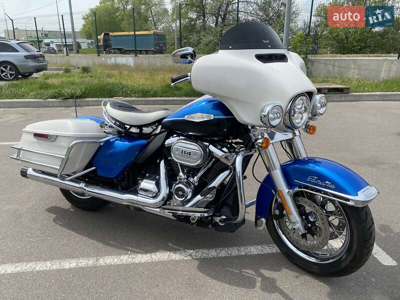 Harley-Davidson FLHTK Electra Glide Ultra Limited