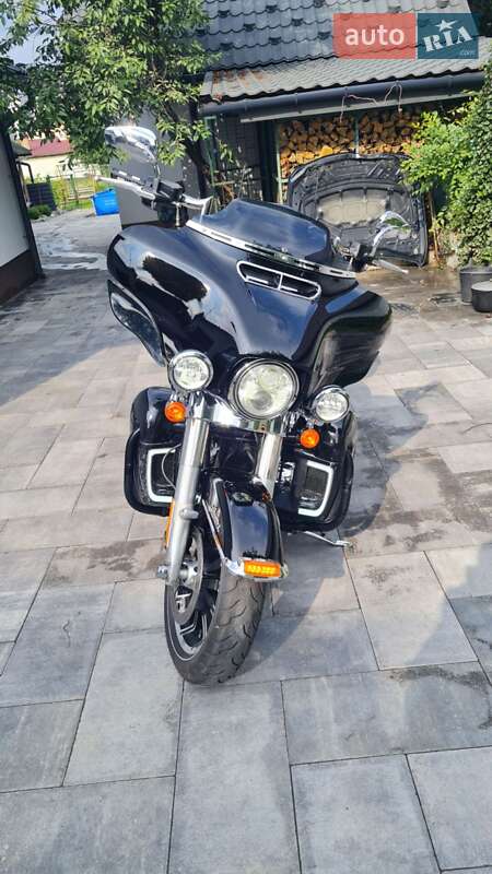Harley-Davidson FLHTK