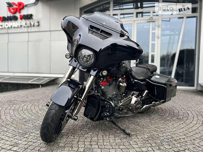 Мотоцикл Туризм Harley-Davidson FLHXSE