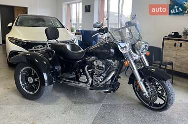 Трайк Harley-Davidson FLRT 2015 в Коломиї фото Трайк Harley-Davidson FLRT 2015 в Коломиї