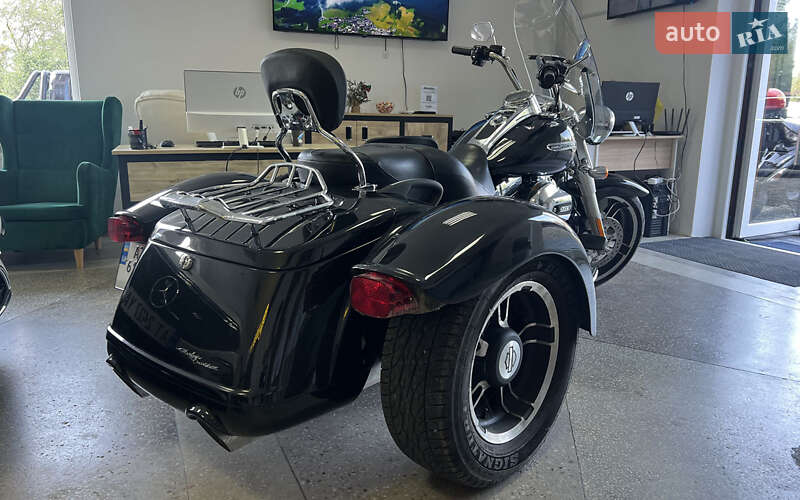 Трайк Harley-Davidson FLRT 2015 в Коломиї фото 4 Трайк Harley-Davidson FLRT 2015 в Коломиї