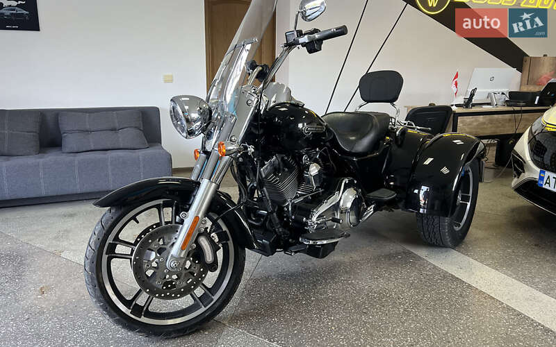 Трайк Harley-Davidson FLRT 2015 в Коломиї фото 6 Трайк Harley-Davidson FLRT 2015 в Коломиї