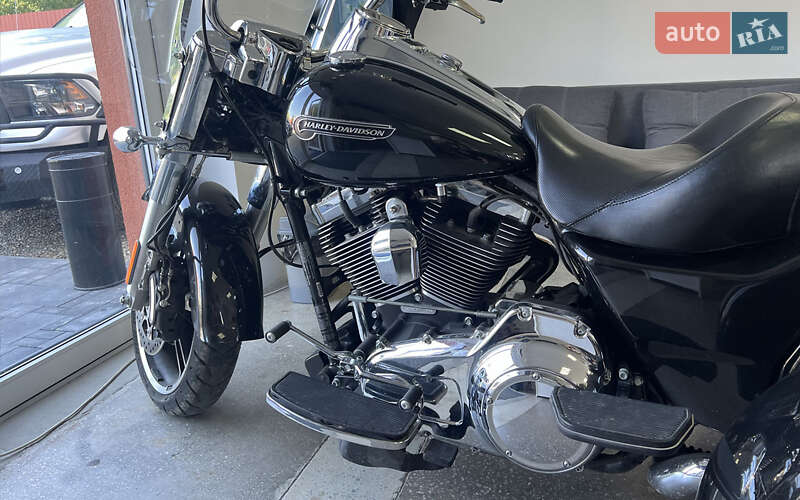 Трайк Harley-Davidson FLRT 2015 в Коломиї фото 7 Трайк Harley-Davidson FLRT 2015 в Коломиї