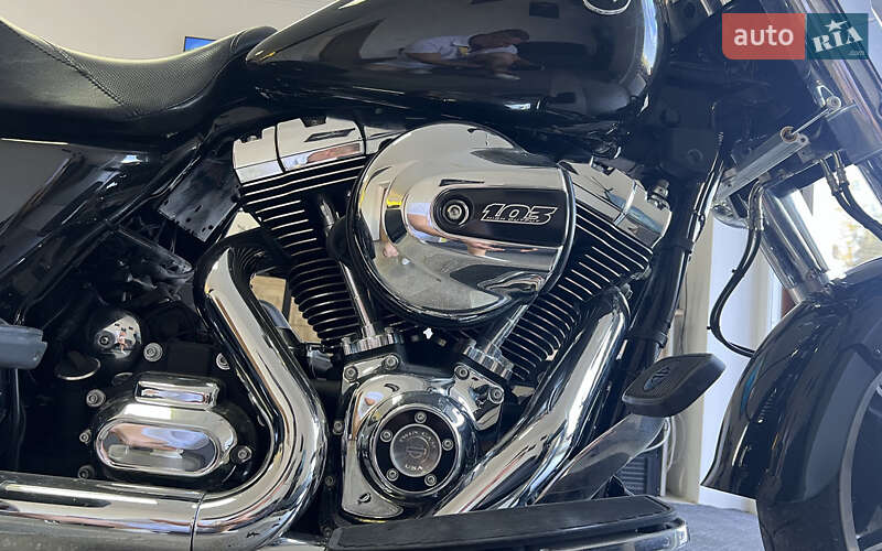 Трайк Harley-Davidson FLRT 2015 в Коломиї фото 12 Трайк Harley-Davidson FLRT 2015 в Коломиї