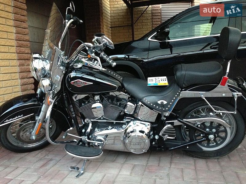 Мотоцикл Багатоцільовий (All-round) Harley-Davidson FLSTC