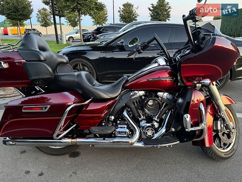 Harley-Davidson FLTRU 2015