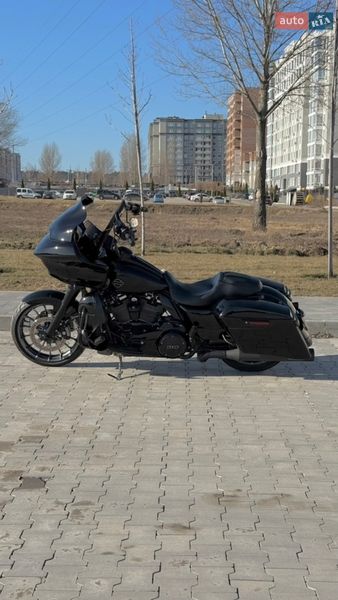 Мото Harley-Davidson FLTRXS