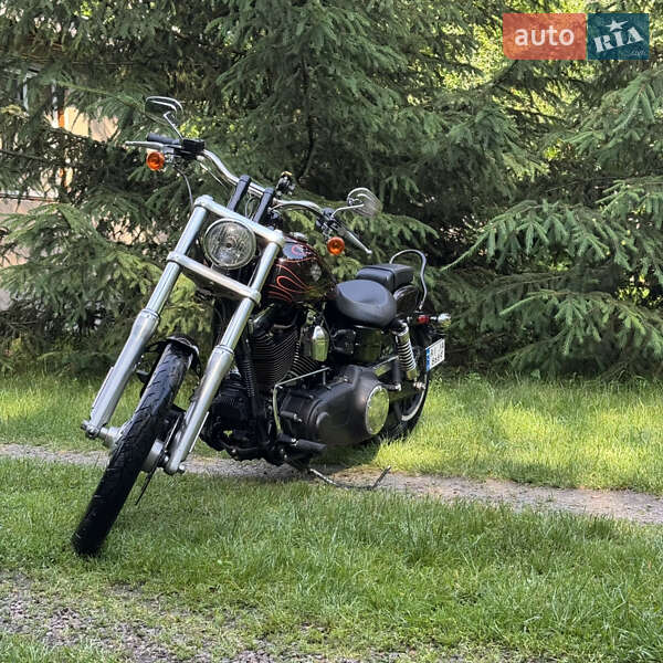 Мотоцикл Чоппер Harley-Davidson FXDWG