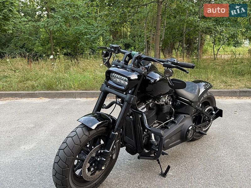 Боббер Harley-Davidson FXFBS