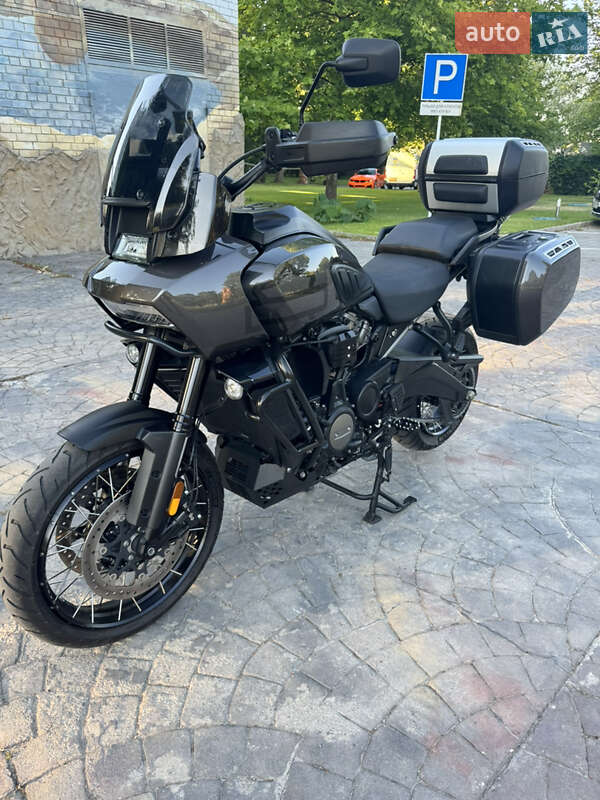 Мотоцикл Туризм Harley-Davidson Pan America 1250 Special