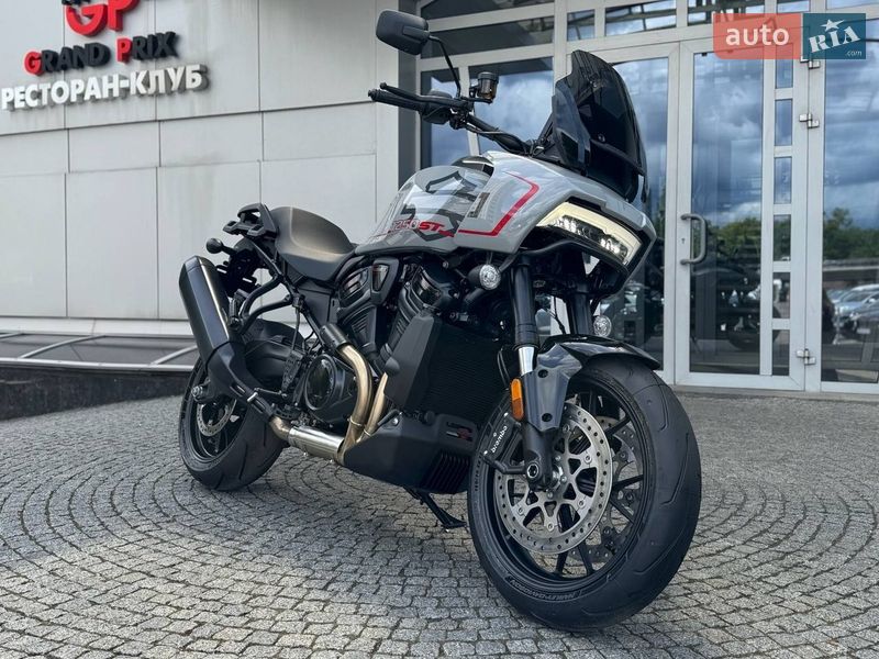 Harley-Davidson Pan America ST