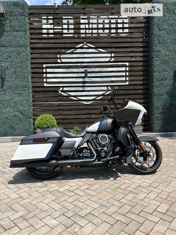 Harley-Davidson Road Glide Special