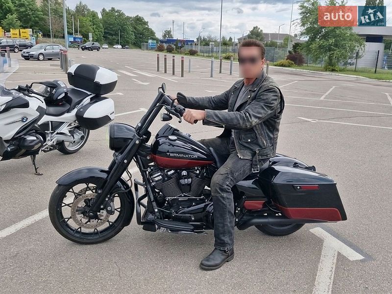 Harley-Davidson Road King Special