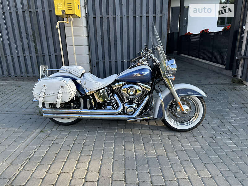 Harley-Davidson Softail Deluxe