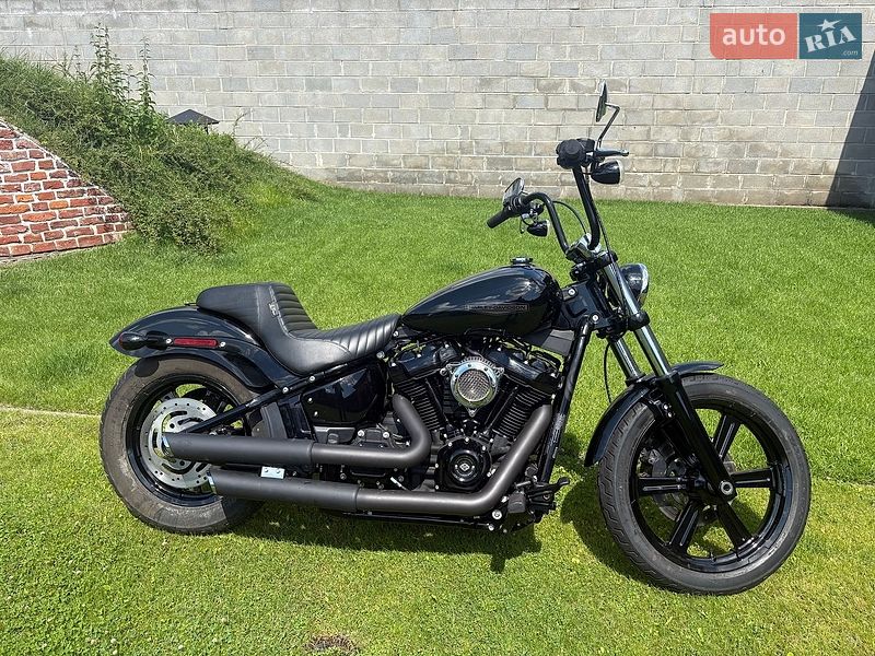 Мотоцикл Чоппер Harley-Davidson Softail Standard