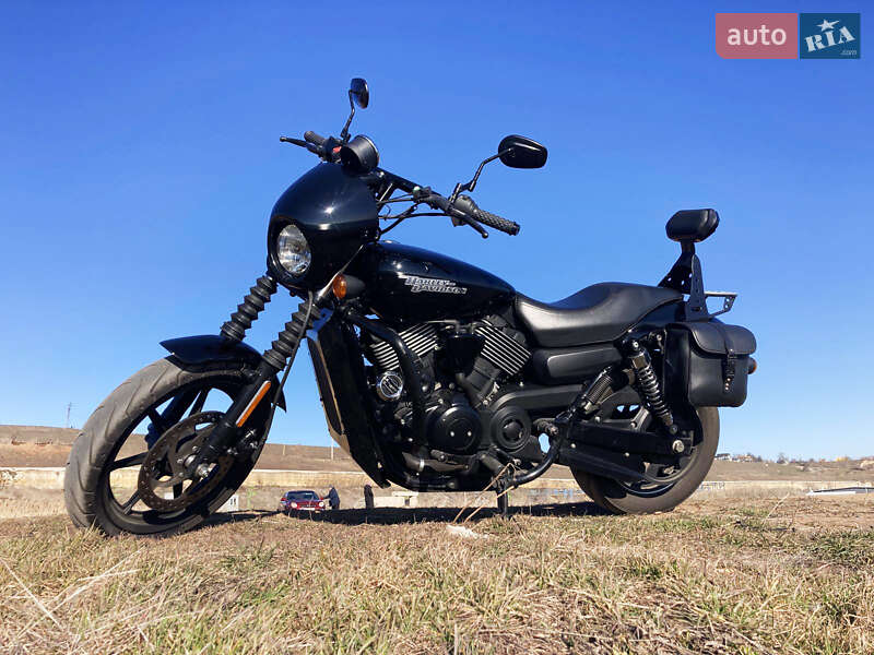 Мотоцикл Классик Harley-Davidson Street 750