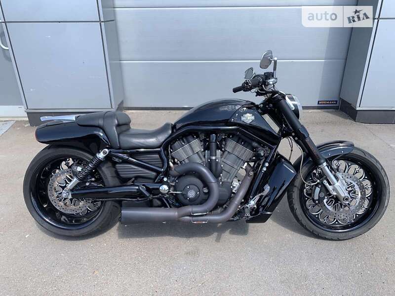 Мотоцикл Чоппер Harley-Davidson V-Rod Muscle
