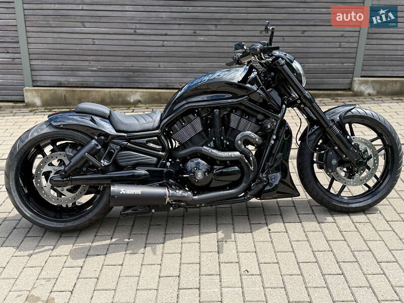 Мотоцикл Кастом Harley-Davidson V-Rod