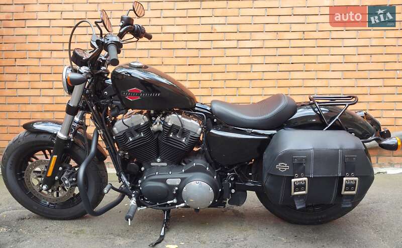 Мотоцикл Классік Harley-Davidson XL 1200X