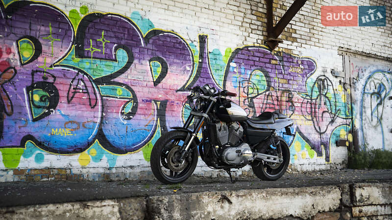 Мото Harley-Davidson XR