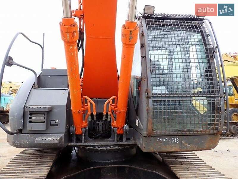 Гусеничный экскаватор Hitachi ZAXIS 2007 в Одессе