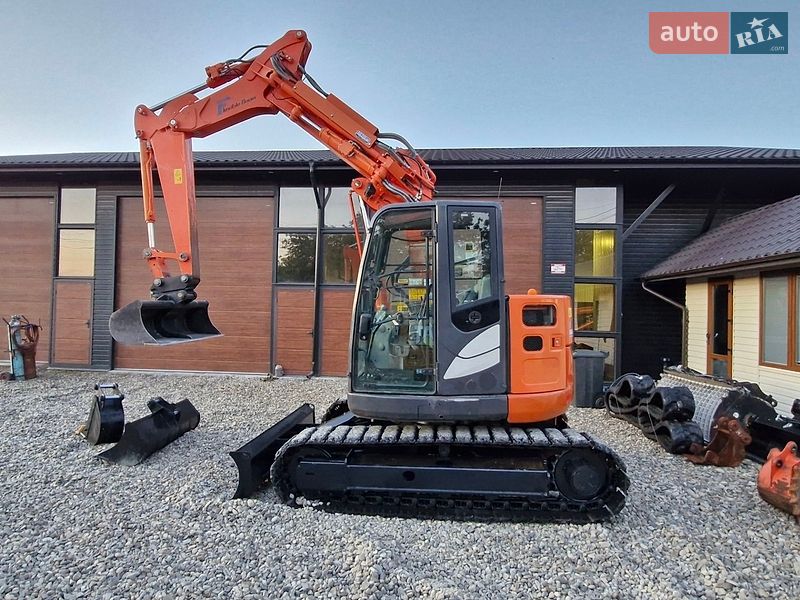 Миниэкскаватор Hitachi ZAXIS 2018 в Черновцах