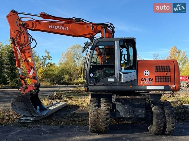 Колесный экскаватор Hitachi ZAXIS 2008 в Долине фото Колесный экскаватор Hitachi ZAXIS 2008 в Долине