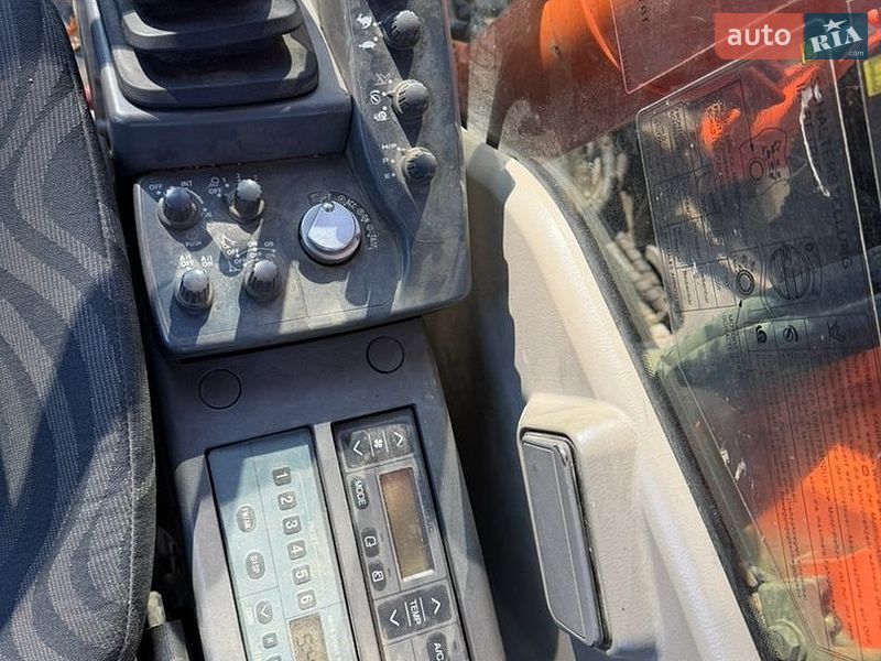 Колесный экскаватор Hitachi ZAXIS 2008 в Долине фото 13 Колесный экскаватор Hitachi ZAXIS 2008 в Долине