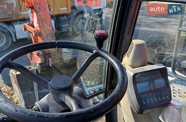 Колесный экскаватор Hitachi ZAXIS 2008 в Долине фото 12 Колесный экскаватор Hitachi ZAXIS 2008 в Долине