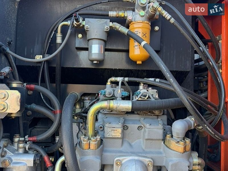 Колесный экскаватор Hitachi ZAXIS 2008 в Долине фото 10 Колесный экскаватор Hitachi ZAXIS 2008 в Долине