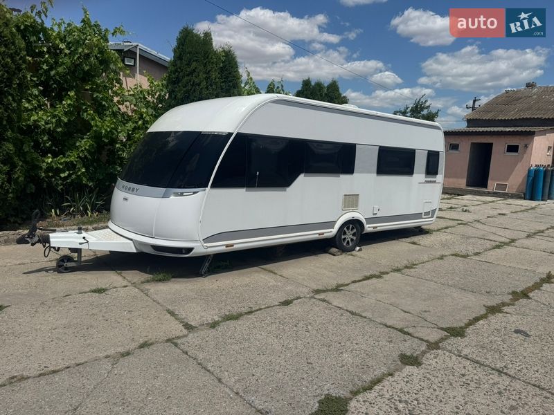 Будинок на колесах Hobby 560 KMFe Exelent Edition