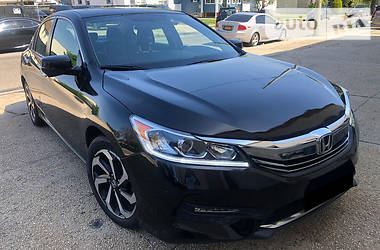 Honda Accord  2017