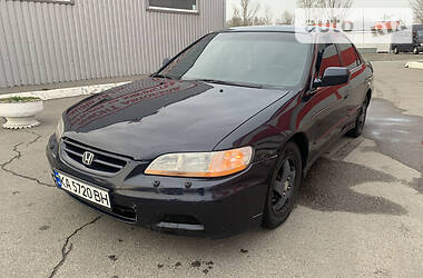 Honda Accord  1999