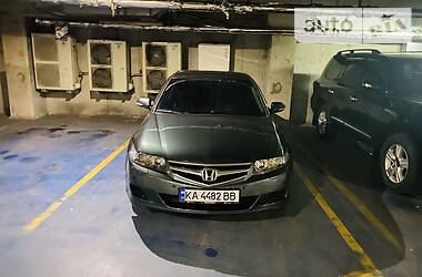 Honda Accord  2006