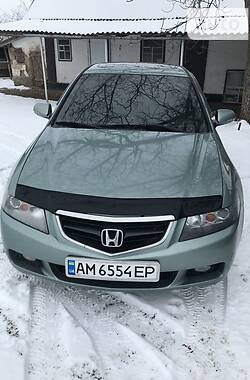 Honda Accord  2003