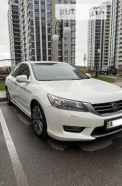 Honda Accord  2013