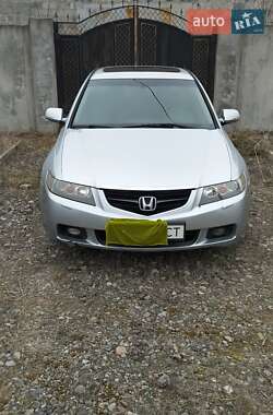 Honda Accord  2005