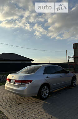 Honda Accord  2003