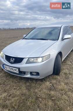 Honda Accord  2003