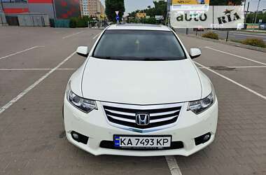 Honda Accord 2011