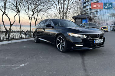 Honda Accord  2019