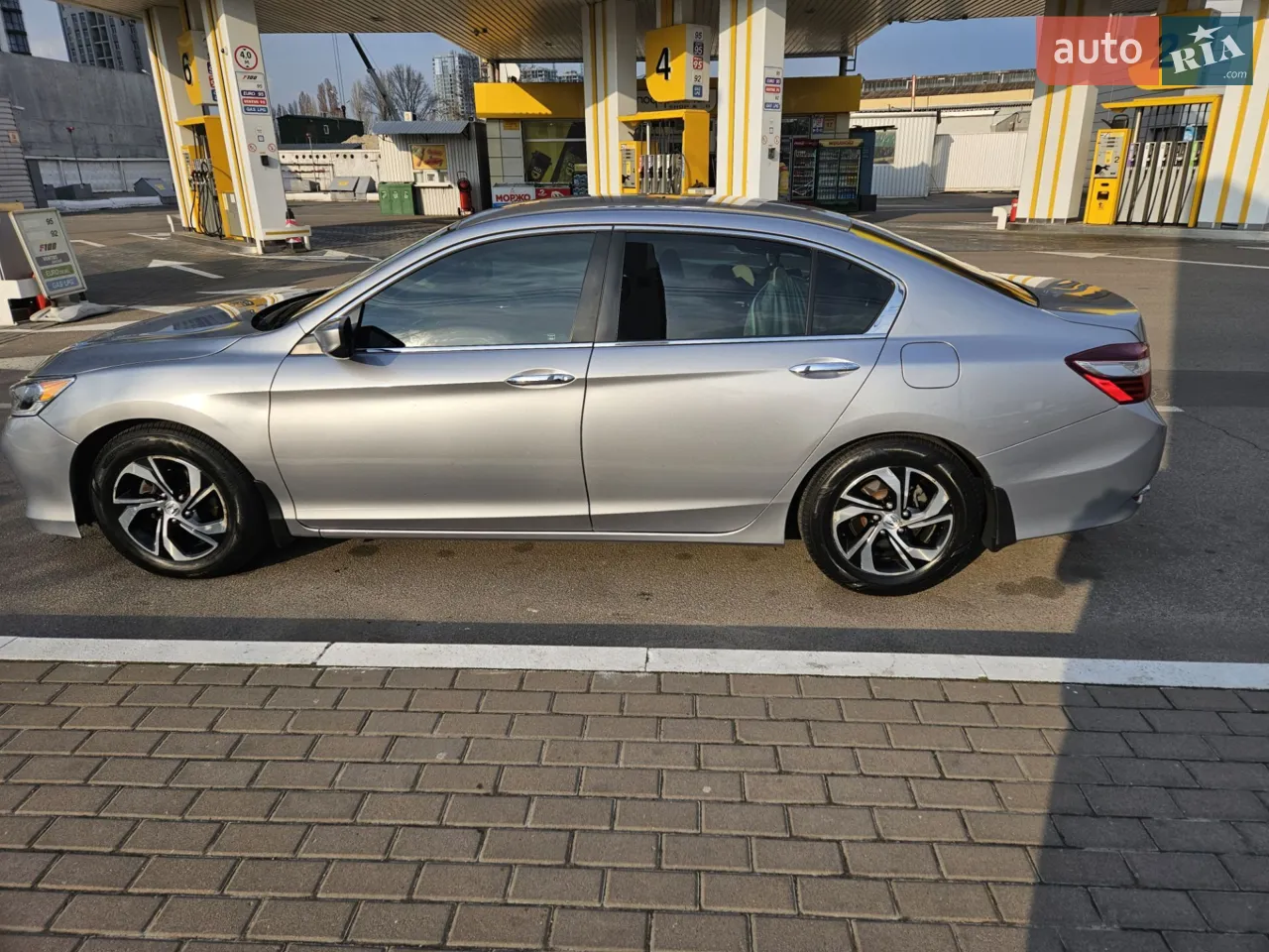 2017 Honda Accord - мініатюра 3