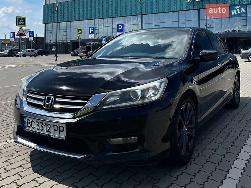Седан Honda Accord 2014 в Львове фото Седан Honda Accord 2014 в Львове