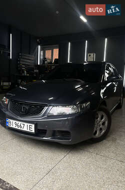 Honda Accord  2003