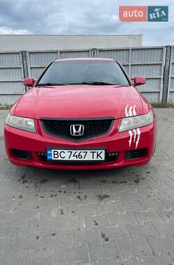 Honda Accord  2004