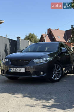 Honda Accord  2011