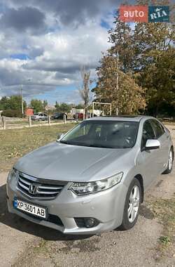 Honda Accord  2011